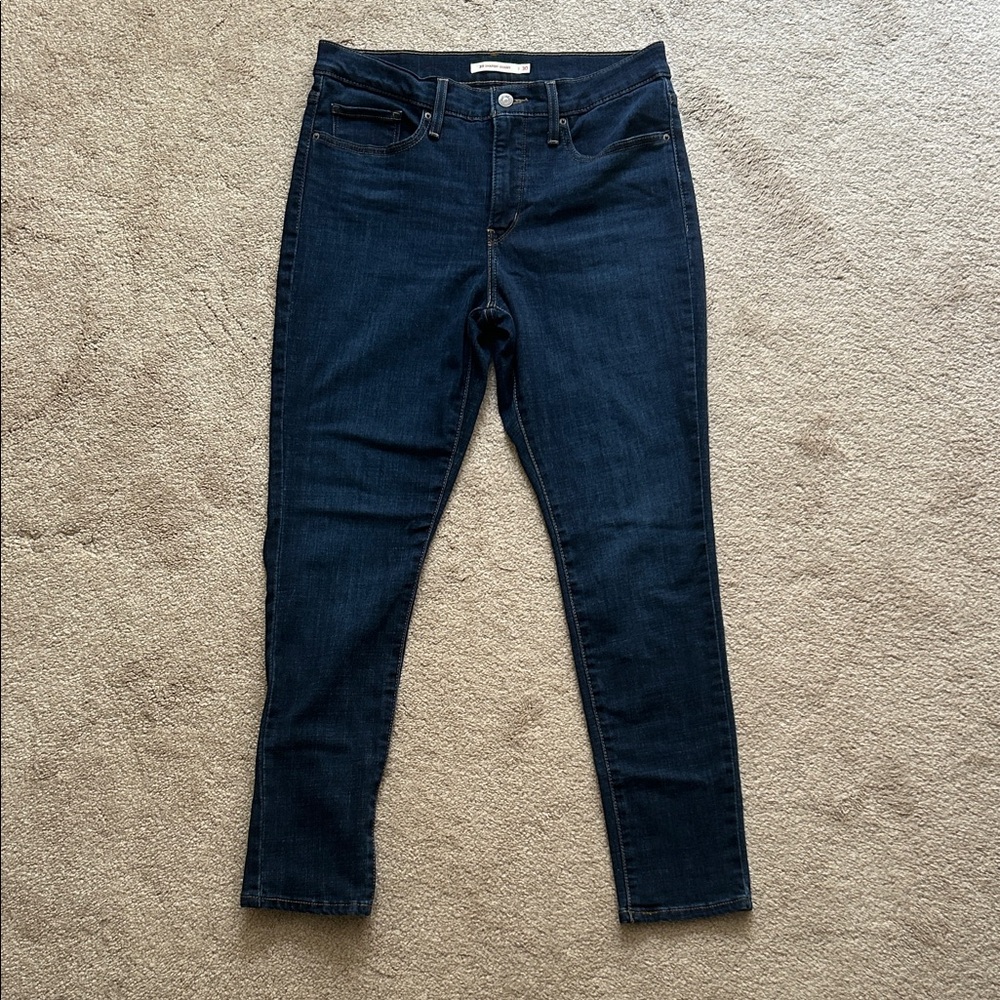 Women's Levi’s Skinny Jeans